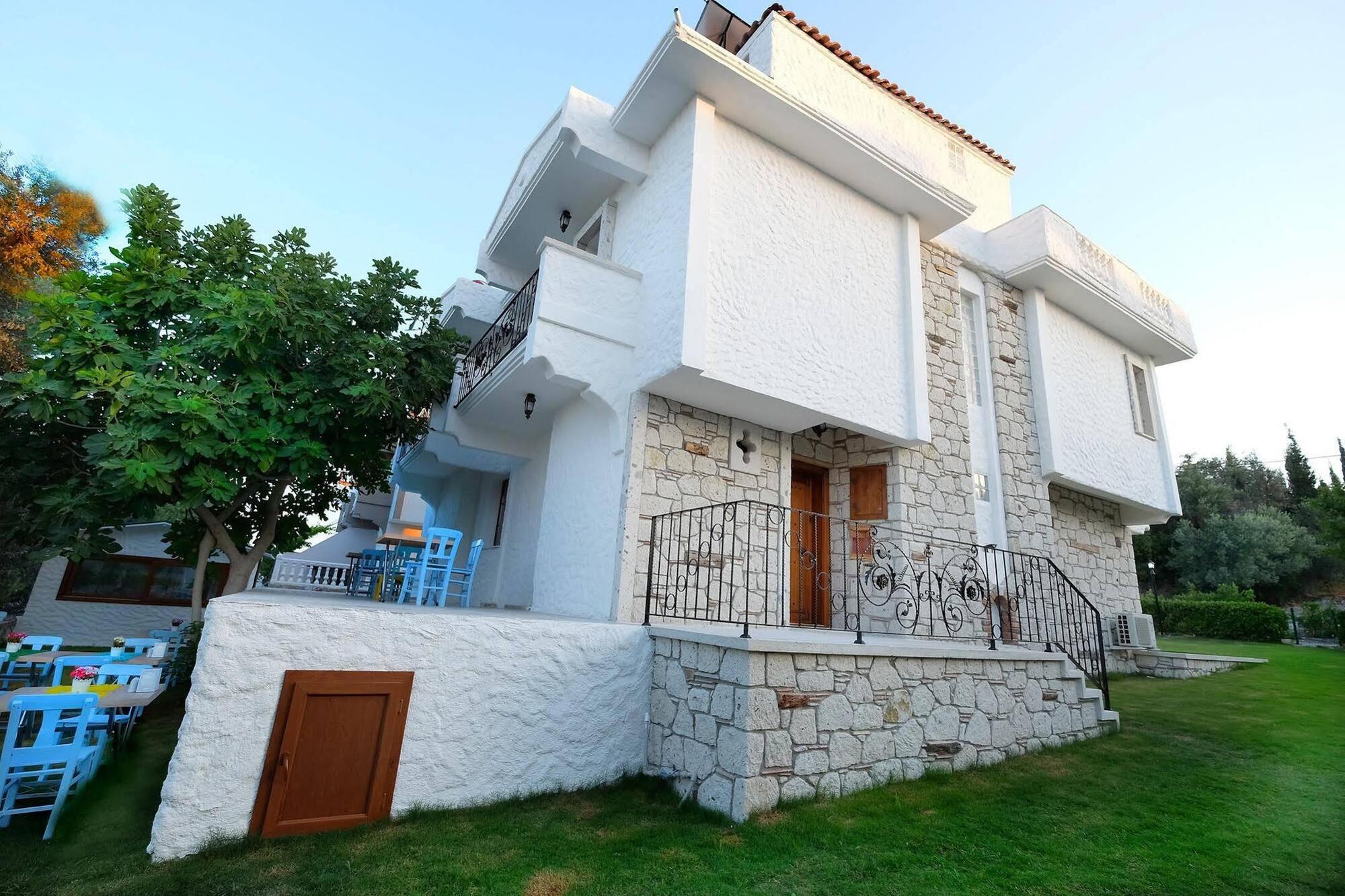 Bugra Alacati (Adults Only) Экстерьер фото